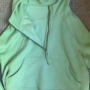 Lululemon green scuba sweatshirt size M/L